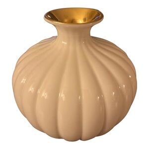 Lenox Sweetbriar Collection Ribbed Bud Vase